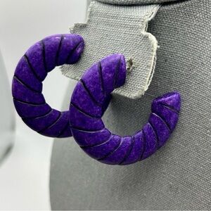 Vintage 80s Vibrant Purple Textured Shell Inspired Stud Curved Hoop Earrings